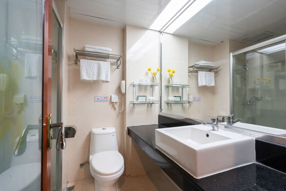 Five Rams City Hotel 25/28