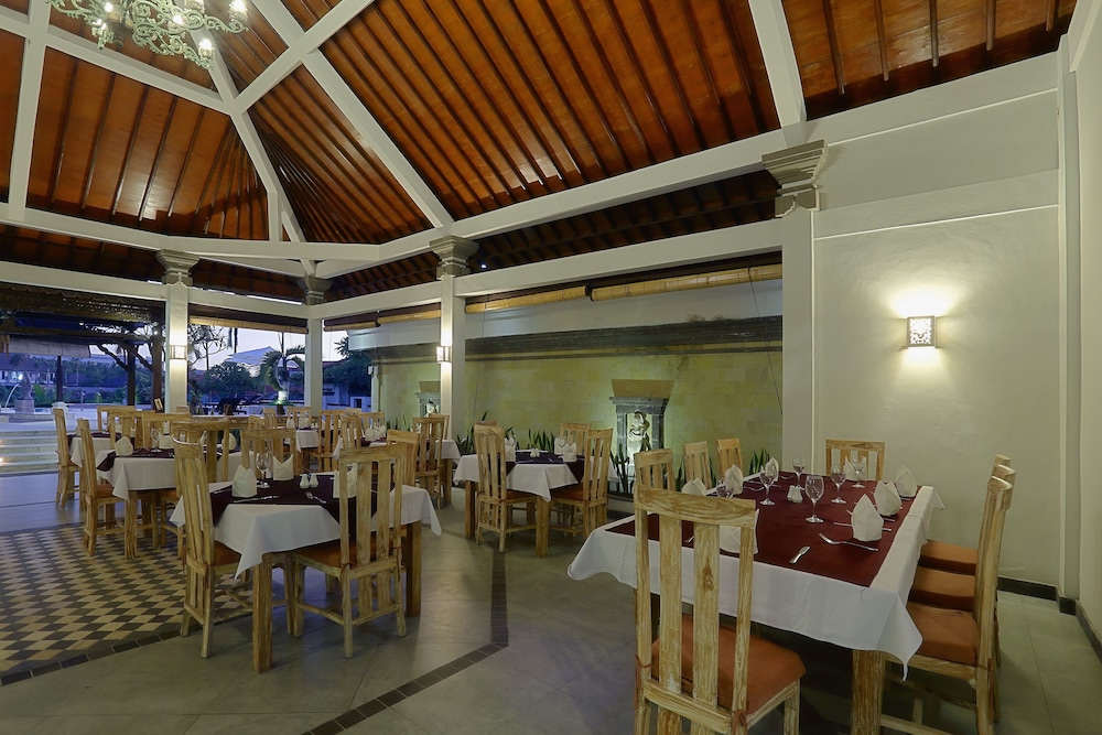 Nipuri Hotel 42/71