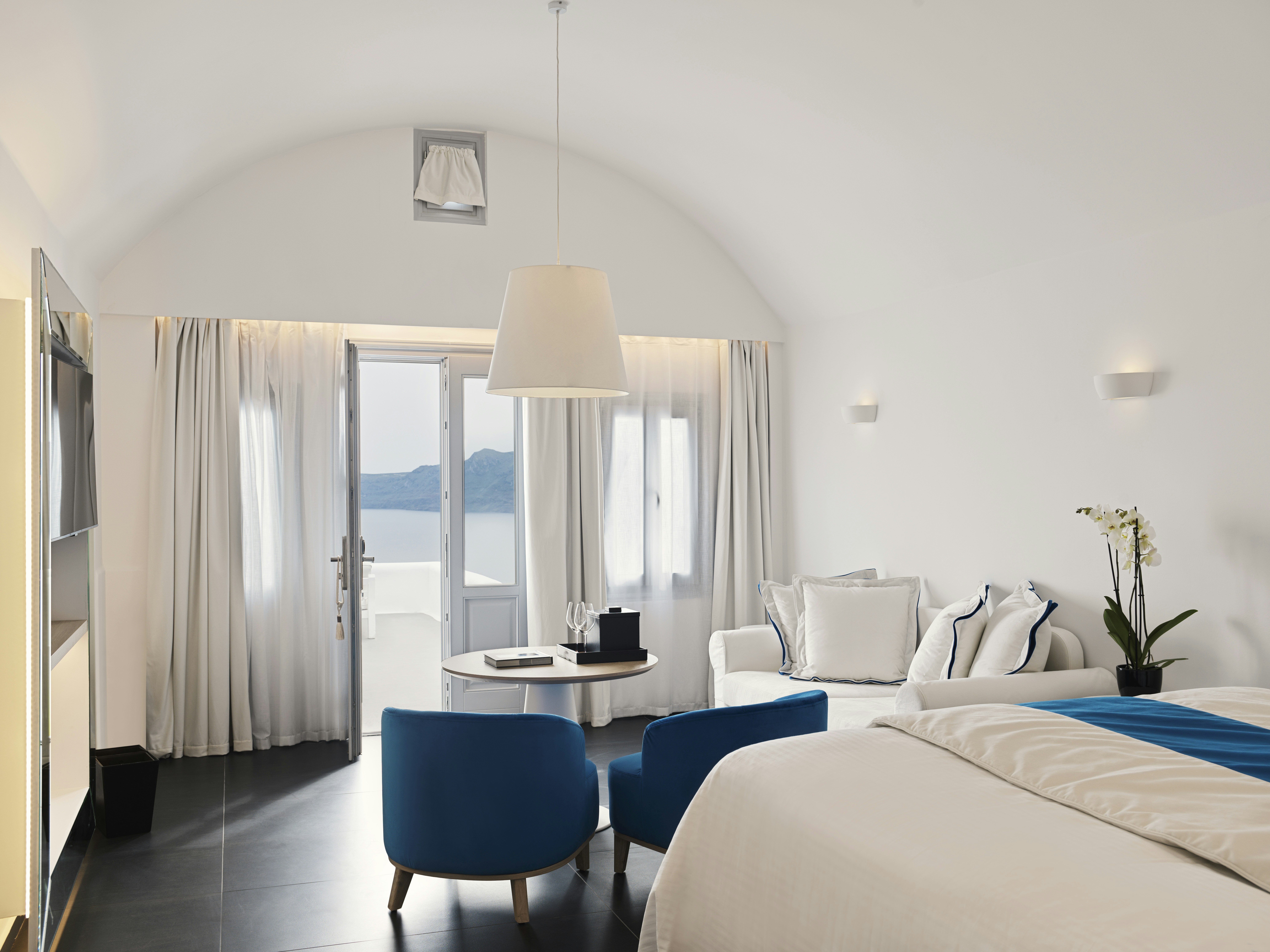 Honeymoon, Suite, Outdoor Jetted Tub