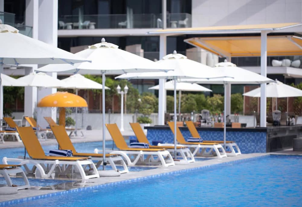 C Central Resort The Palm 66/75