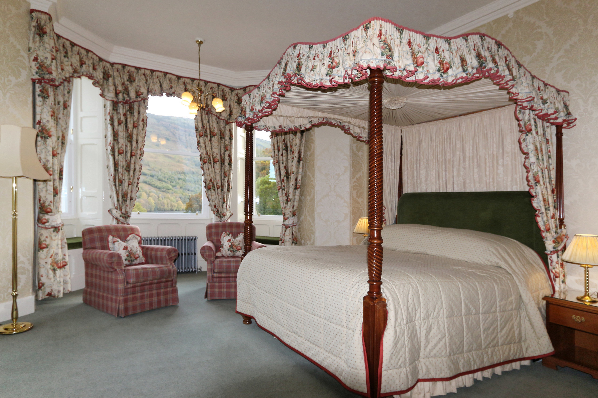 Glengarry Castle Hotel 9/42