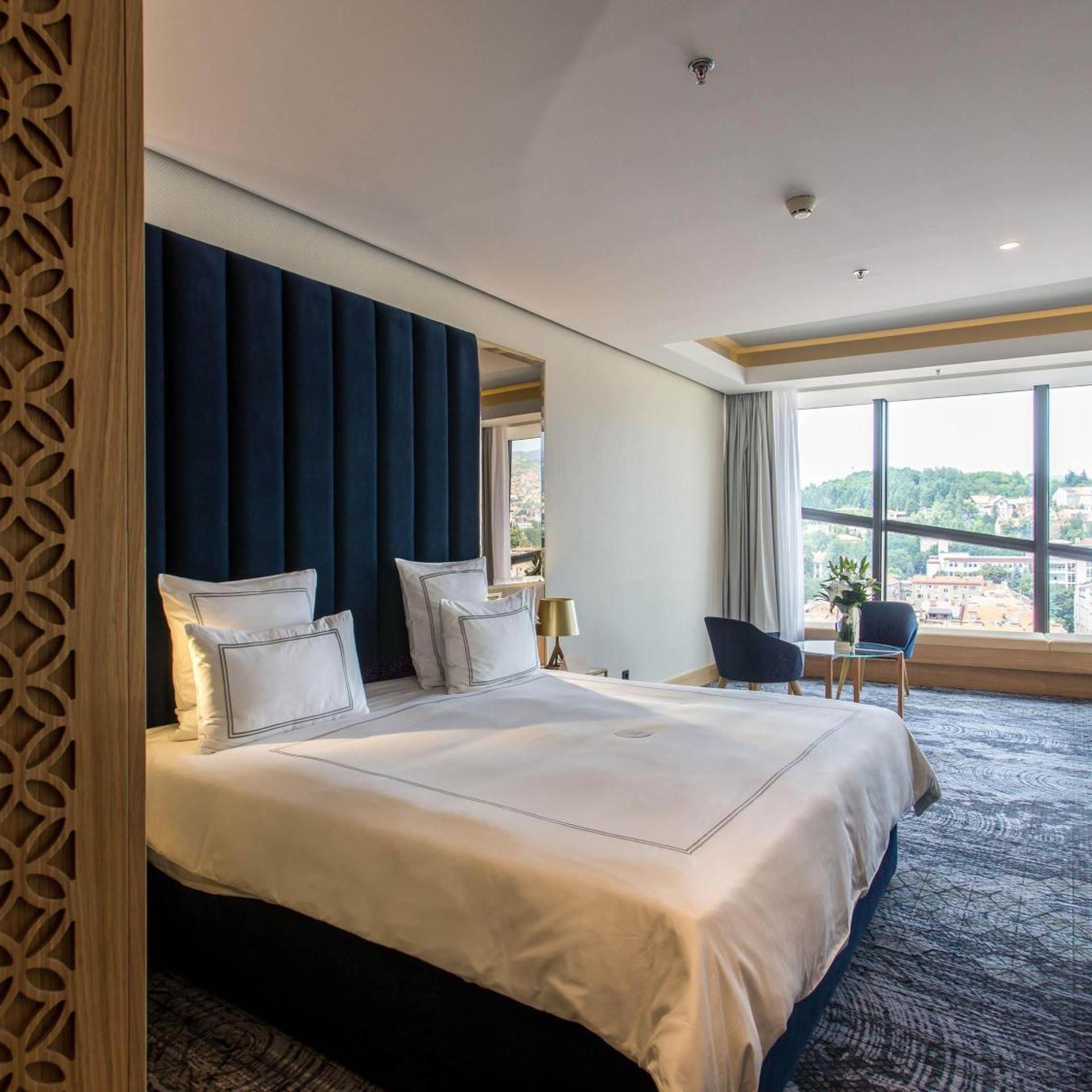 Junior Suite, King Bed