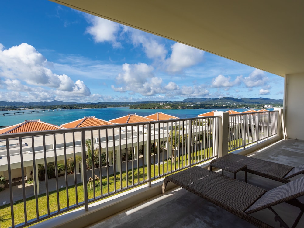 LOISIR Terrace and Villas KOURI 46/50