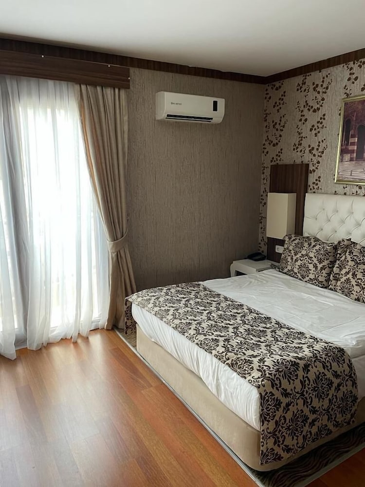 Elitium Thermal Hotel & Spa 8/50