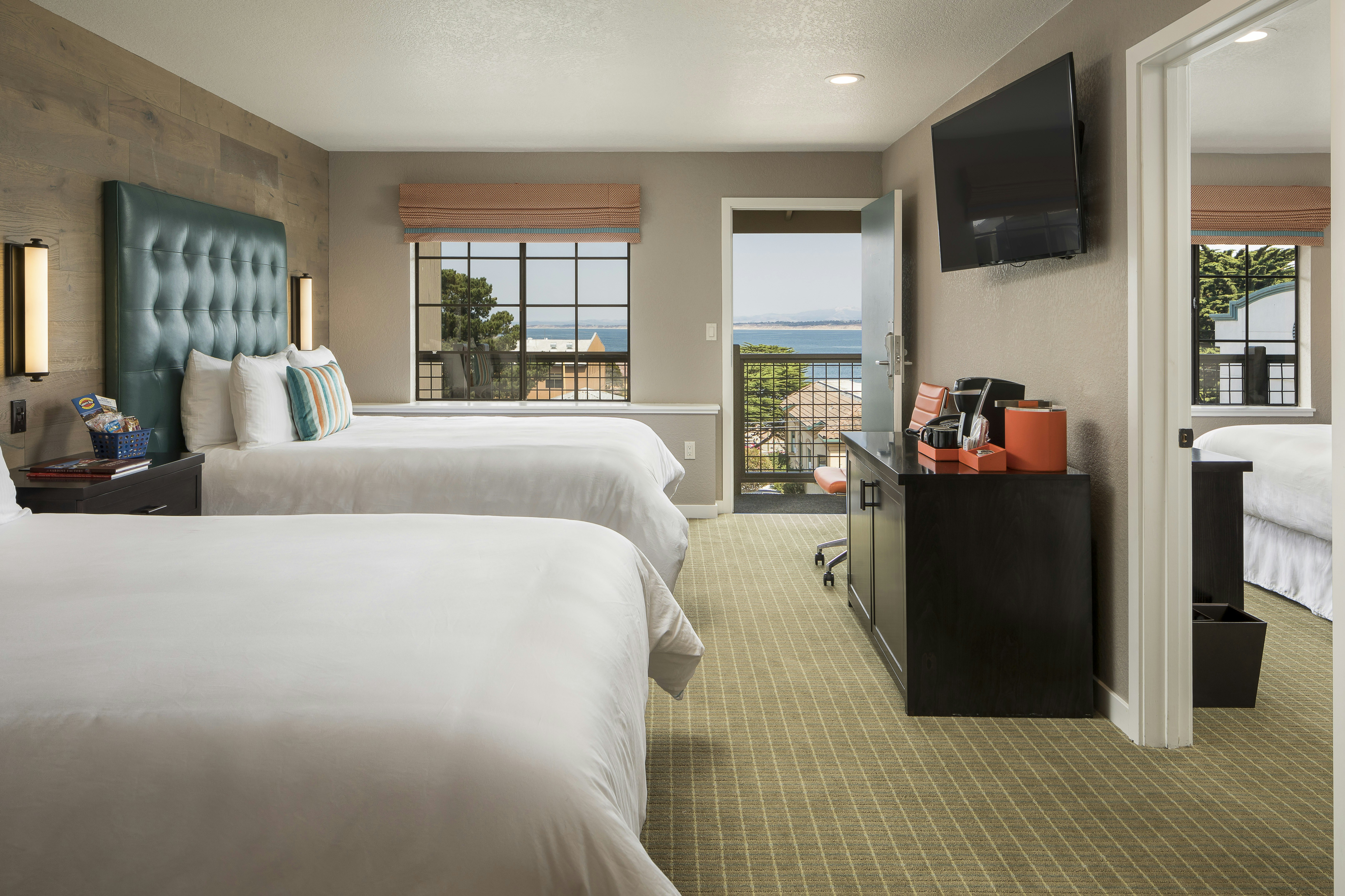 Wave Street Inn 18/41