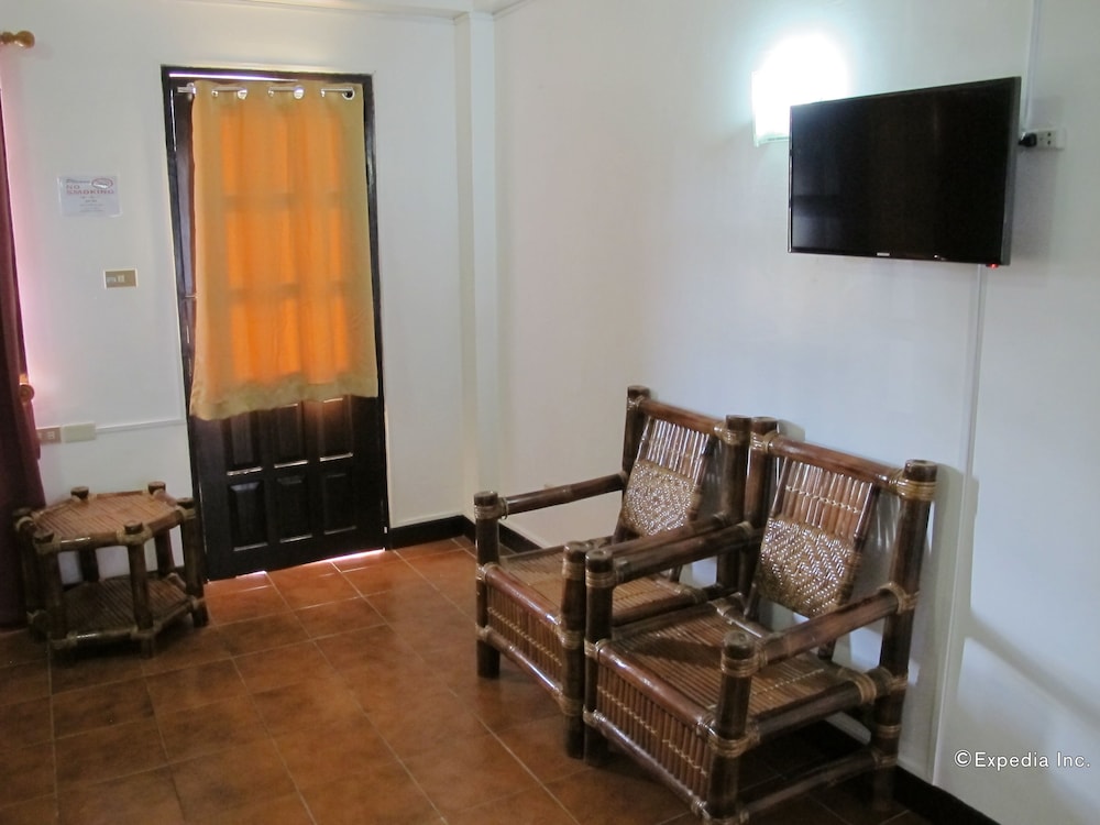 Seashore Beach Resort 34/58