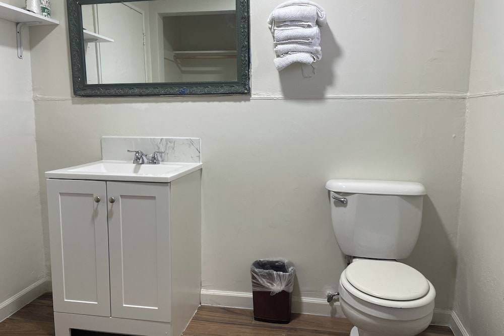 Full Bed Non-Smoking، Oak Motel Modesto CA 6/7