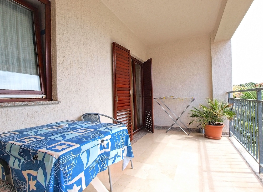 Apartments Ivica 1452 20/37