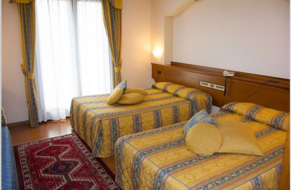Hotel Piroga Padova 31/50