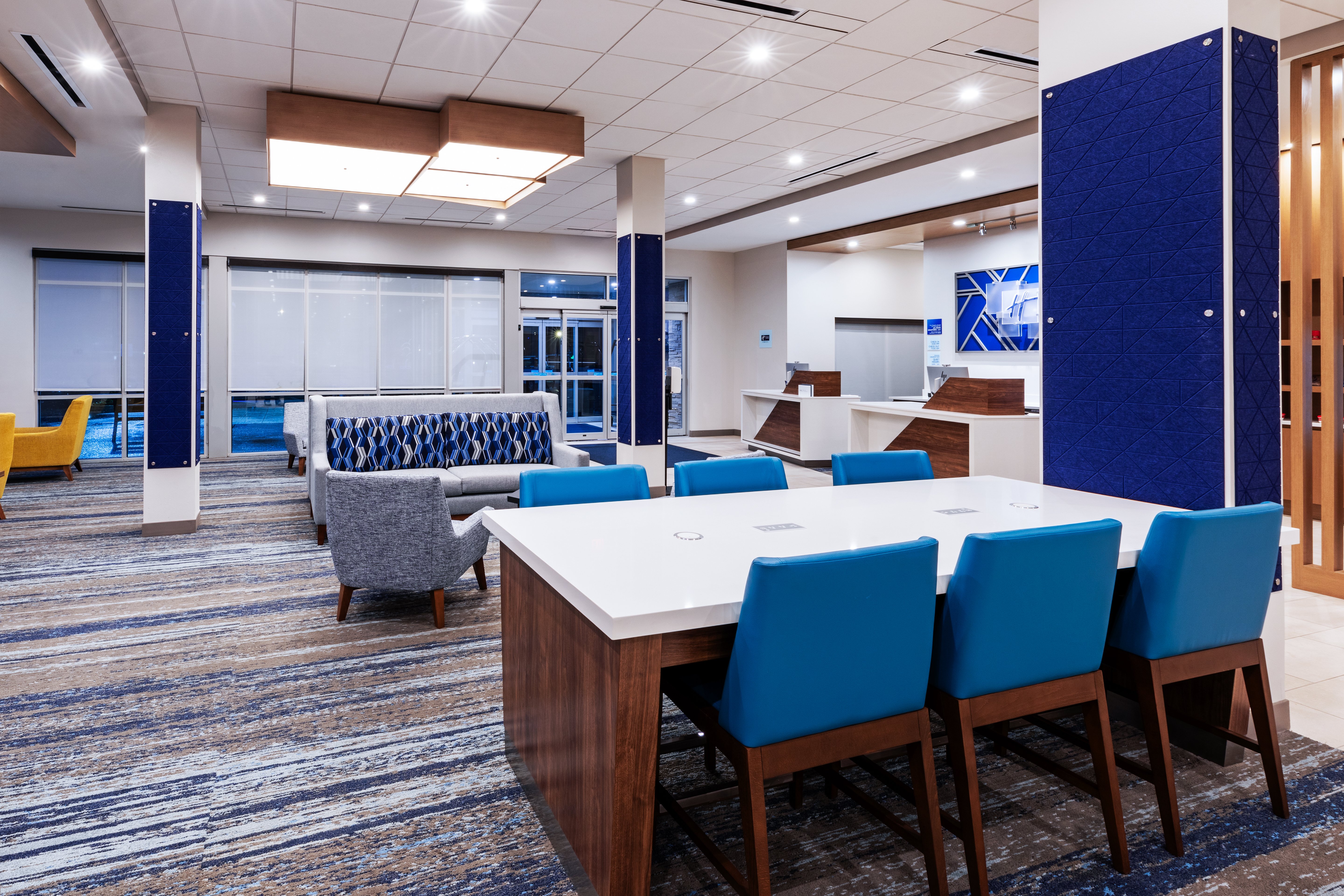 Holiday Inn Express & Suites SENATOBIA I-55 49/54