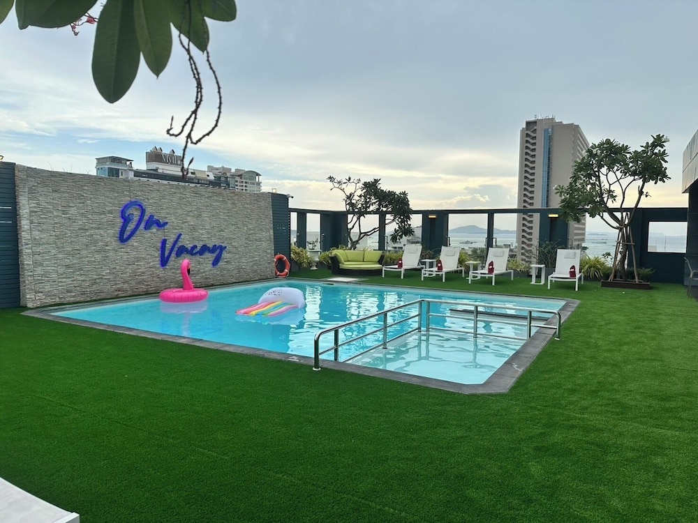 Empress Pattaya Hotel 43/50