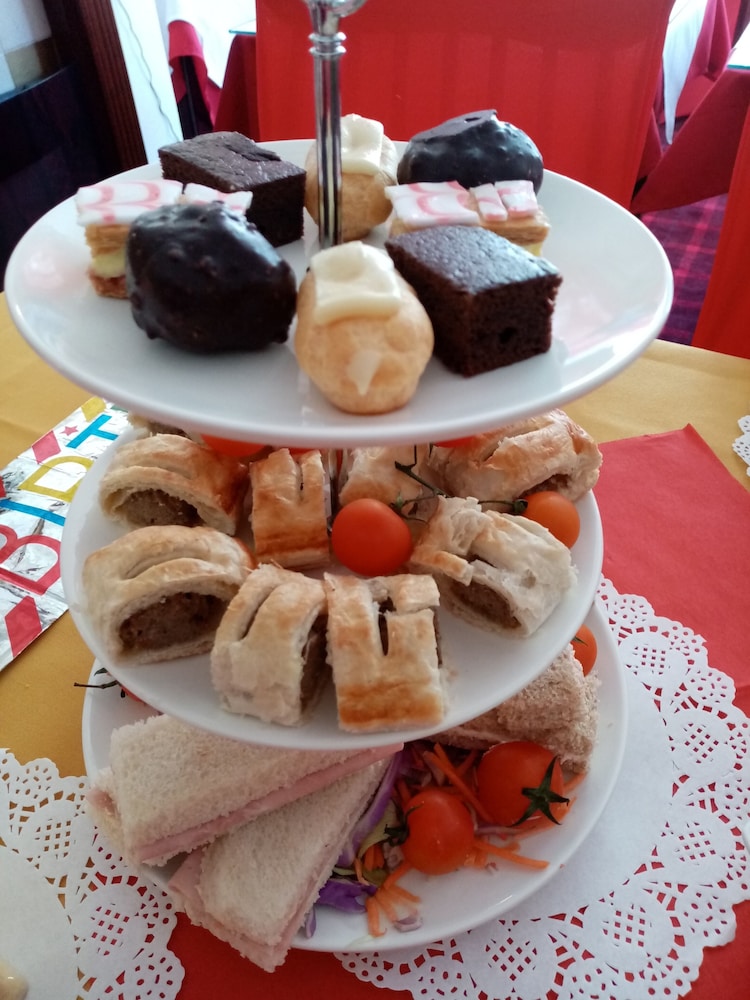 Sheron House Bed &amp; Breakfast 35/50