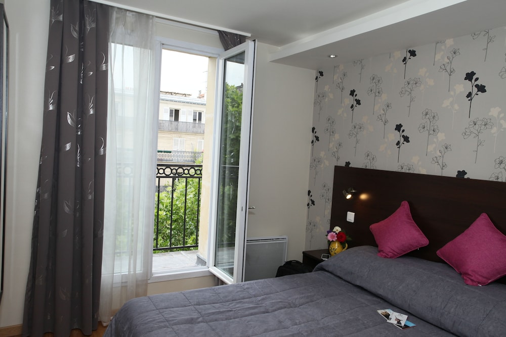Alane Hotel 40/57