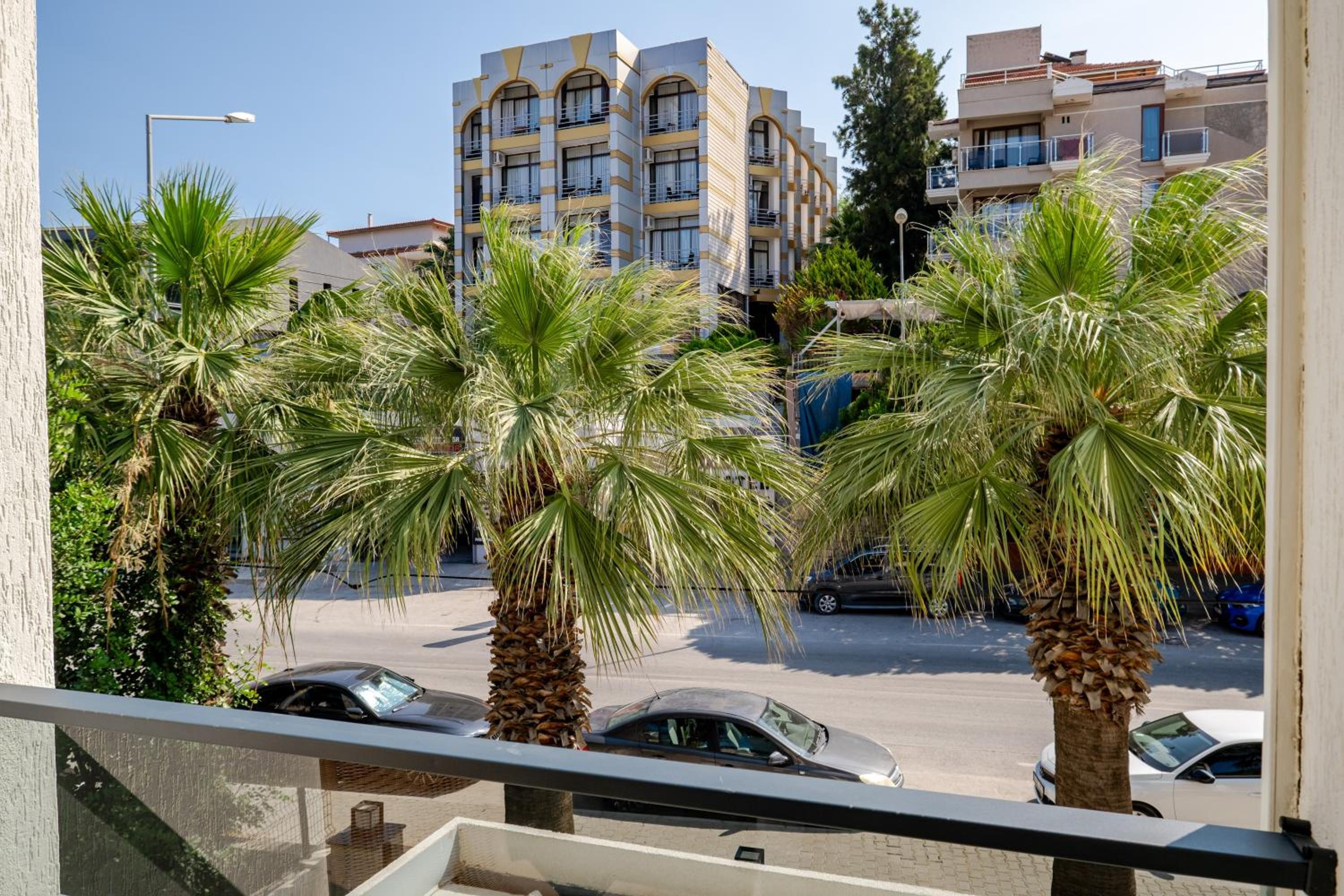 Bayram Hotel 41/50