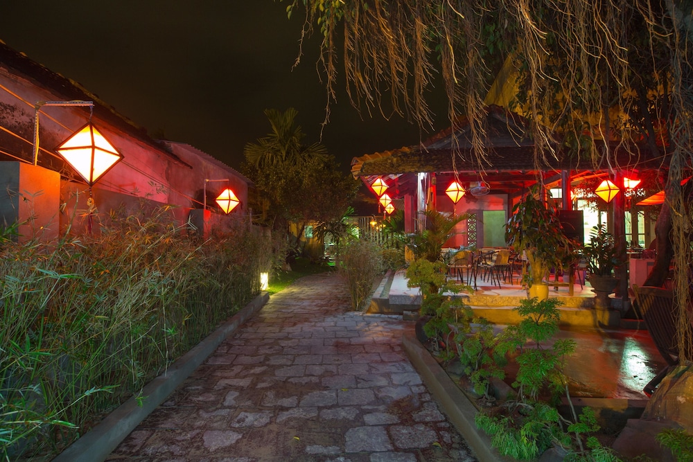 Herbal Tea Homestay 57/67