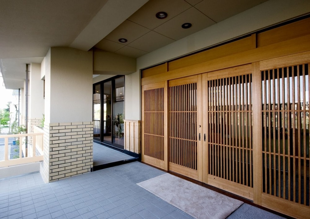 Kanazawa no Yado YUYARURUSAISAI 3/50