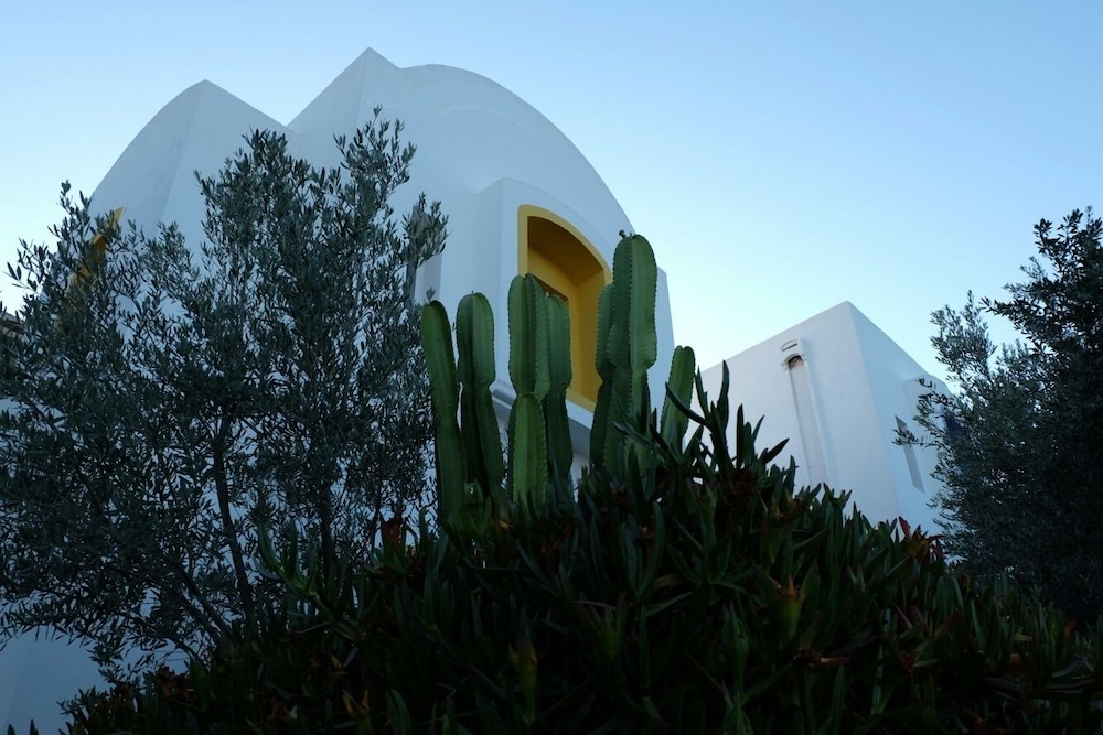 Omar Hotel 1/40