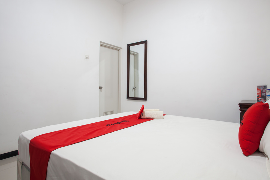 RedDoorz near Taman Krida Budaya Malang 20/32