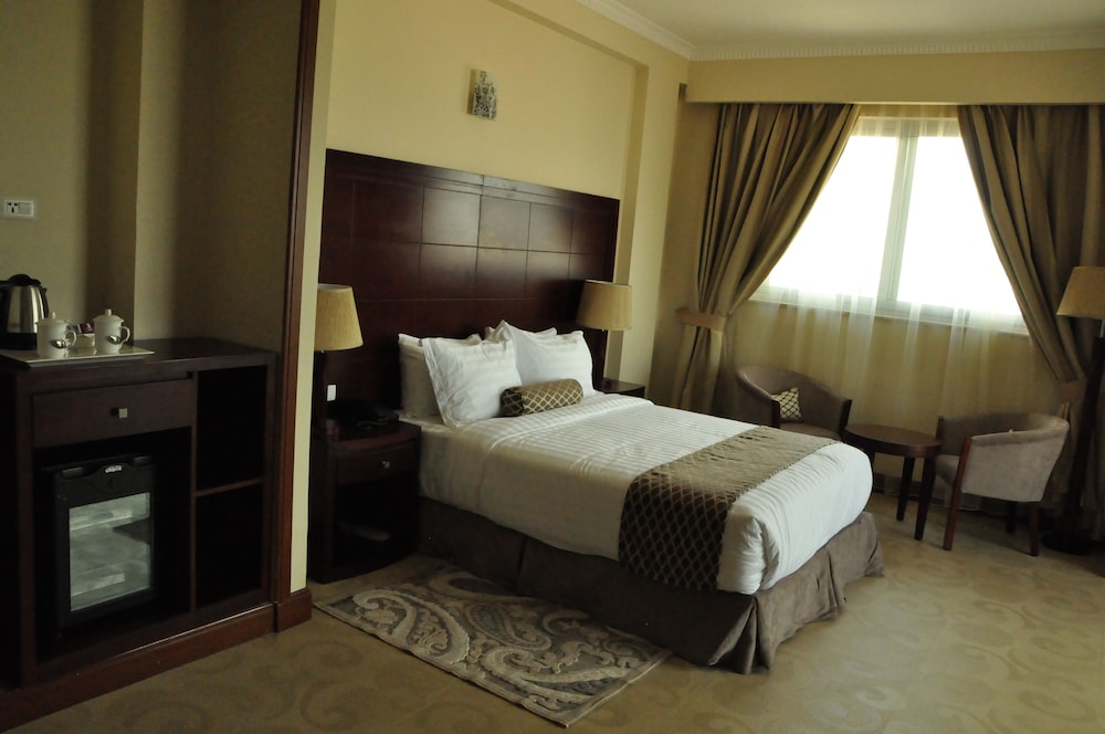 Addissinia Hotel 6/51