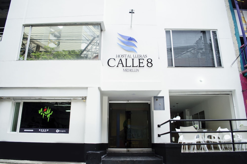 Hostal Lleras Calle 8 1/49