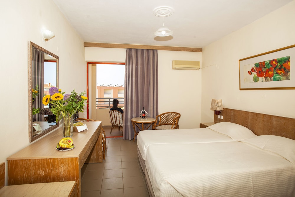 Rethymno Village 28/103