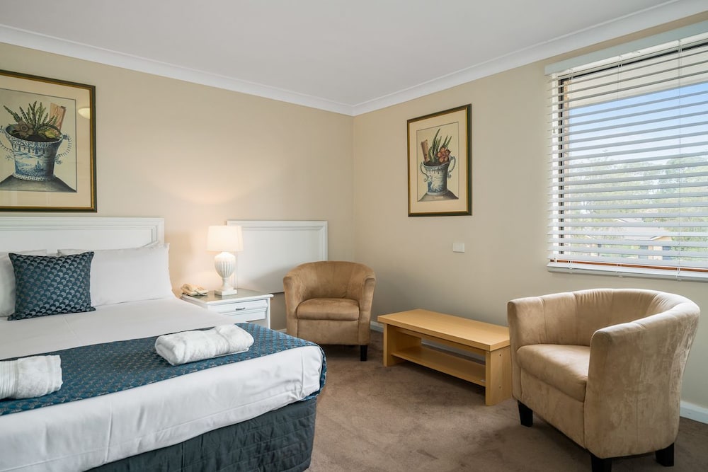 Garden City Motor Inn 37/53