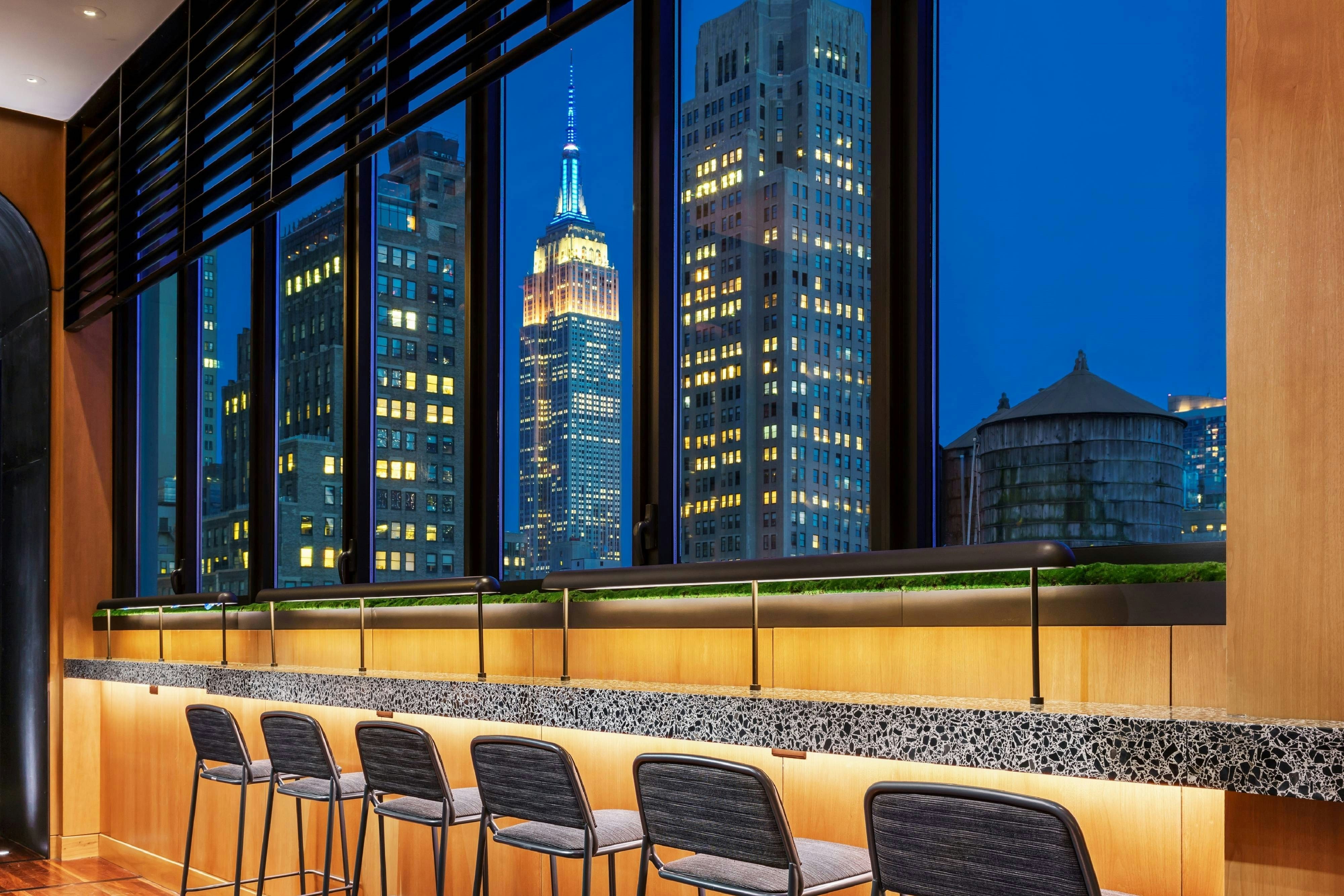 AC HOTEL NEW YORK TIMES SQUARE 58/75