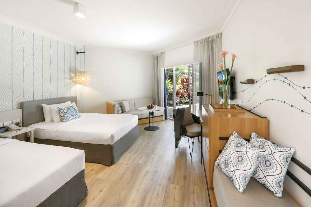 Shangri La the Marina Cairns 56/74