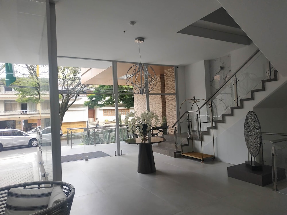 Seven Inn Hotel By Colombiaclick 30/50