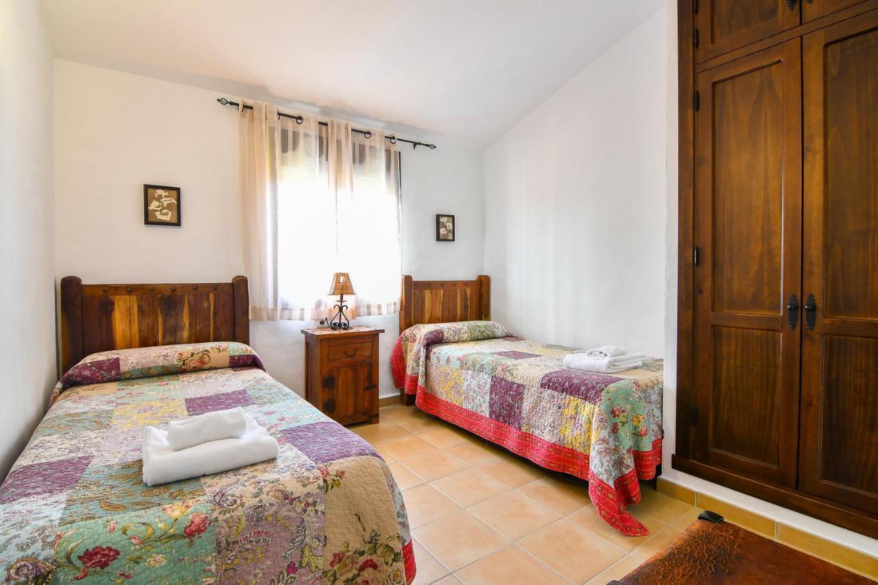 Villas Dehesa Roche Viejo 5/45