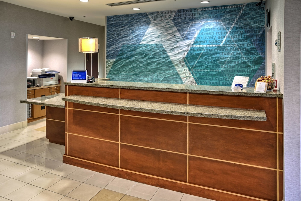 SpringHill Suites by Marriott Naples 8/40