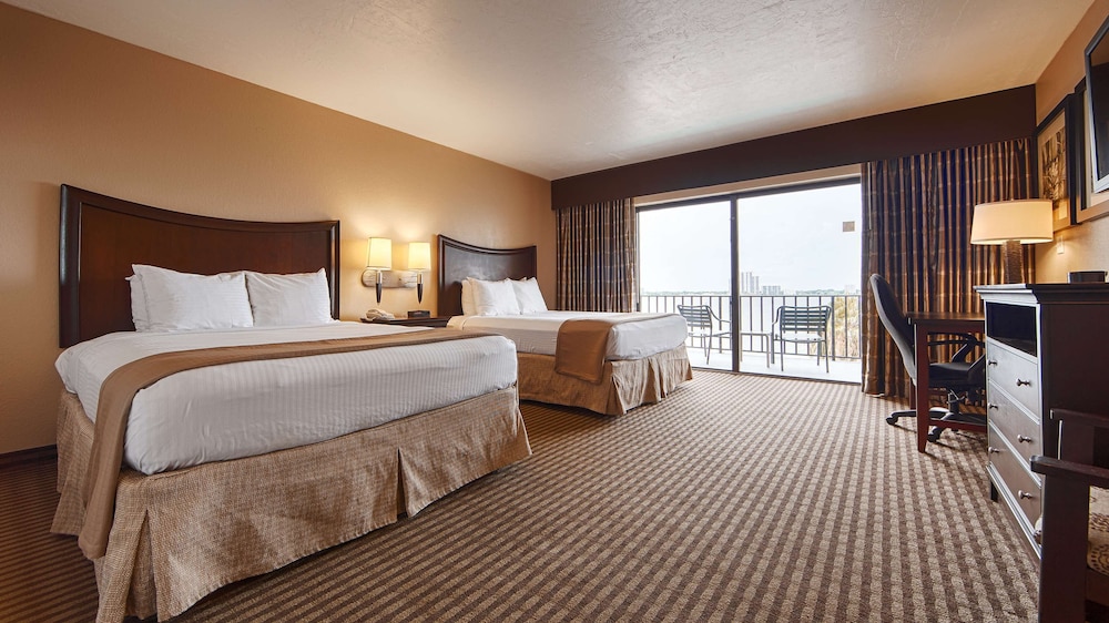 Best Western Fort Myers Waterfront 8/28