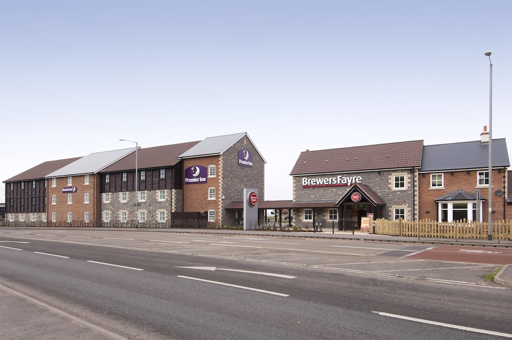 Premier Inn Glastonbury in Glastonbury