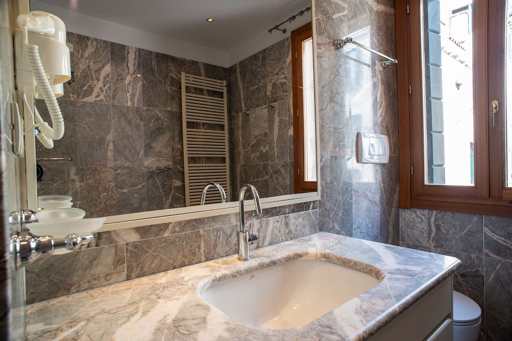 Ca Fortuny 24/70