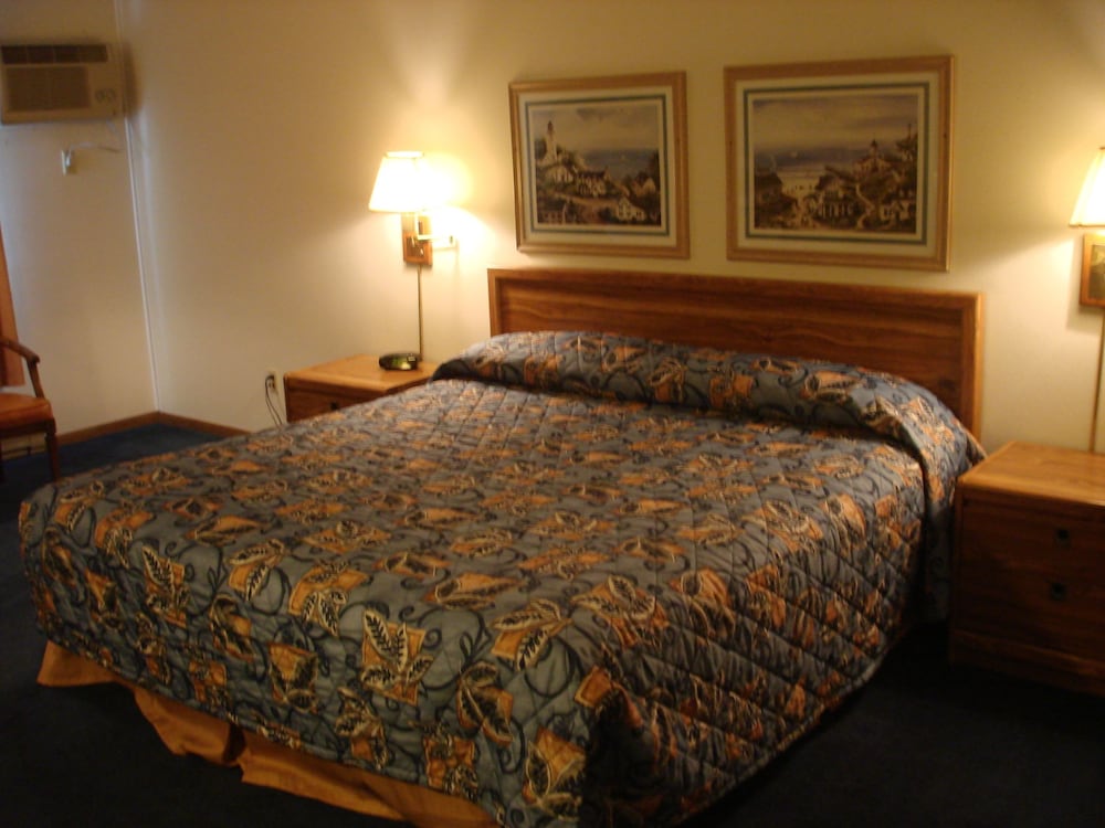 The Ridge Hotel Portage 8/43