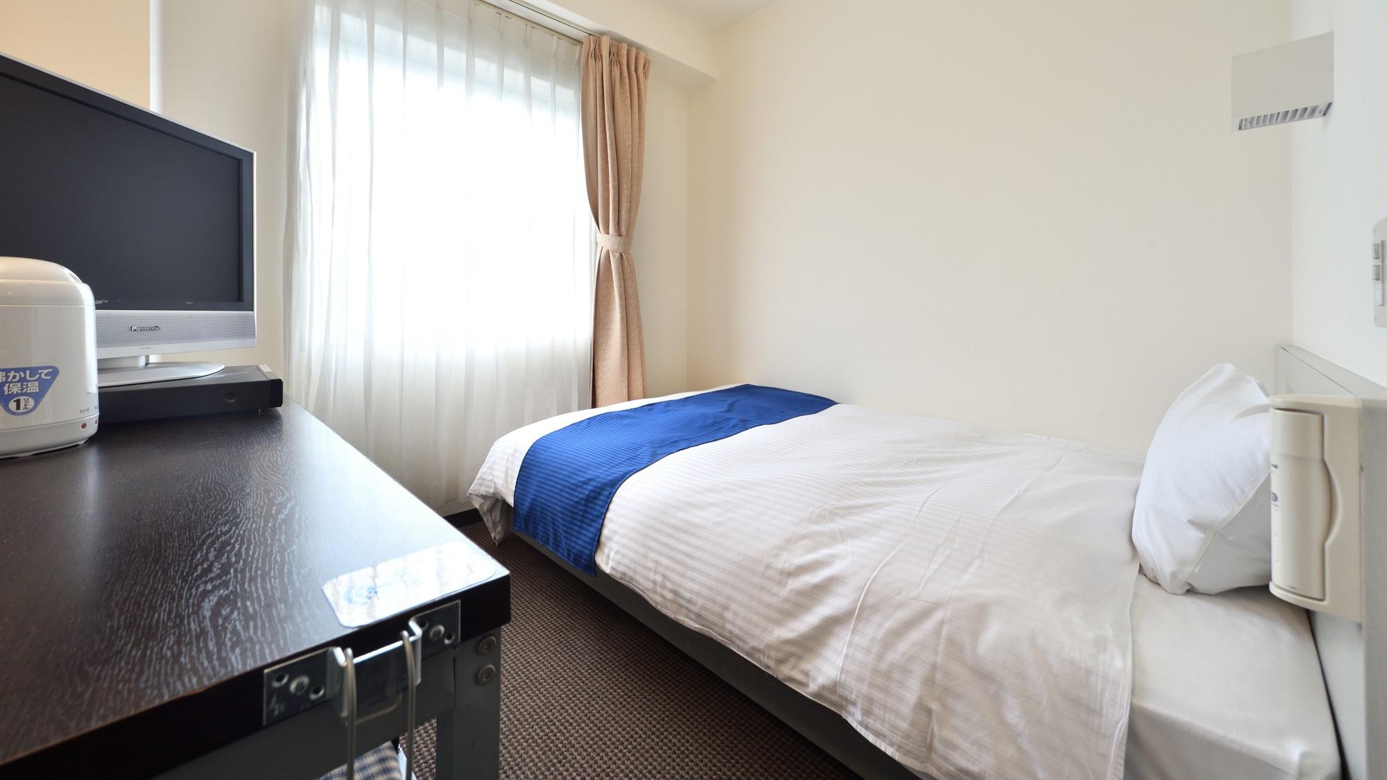 Semi Room, Standard, Single, Semi Double Bed