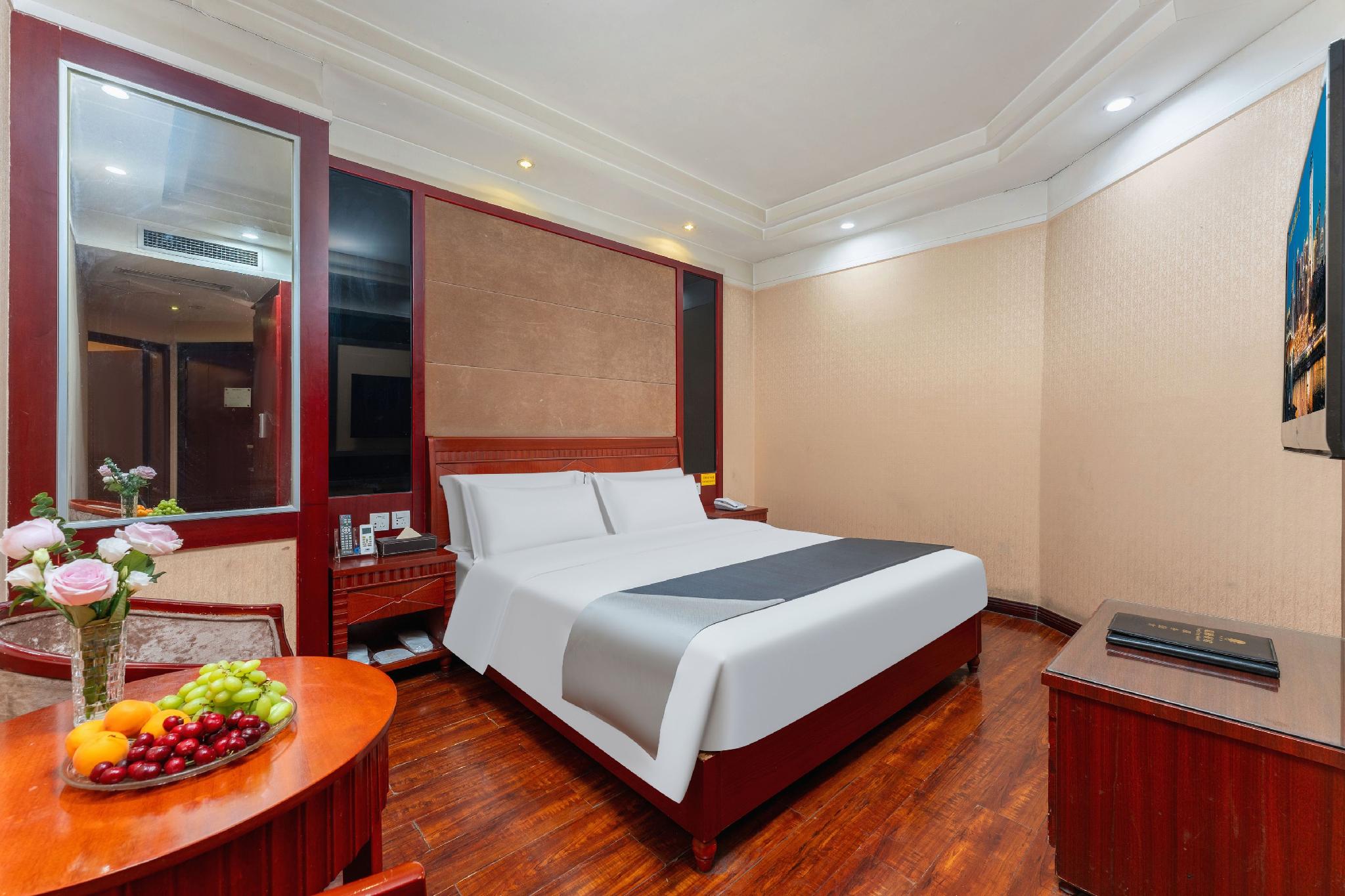 Chuanlong Hotel 8/21