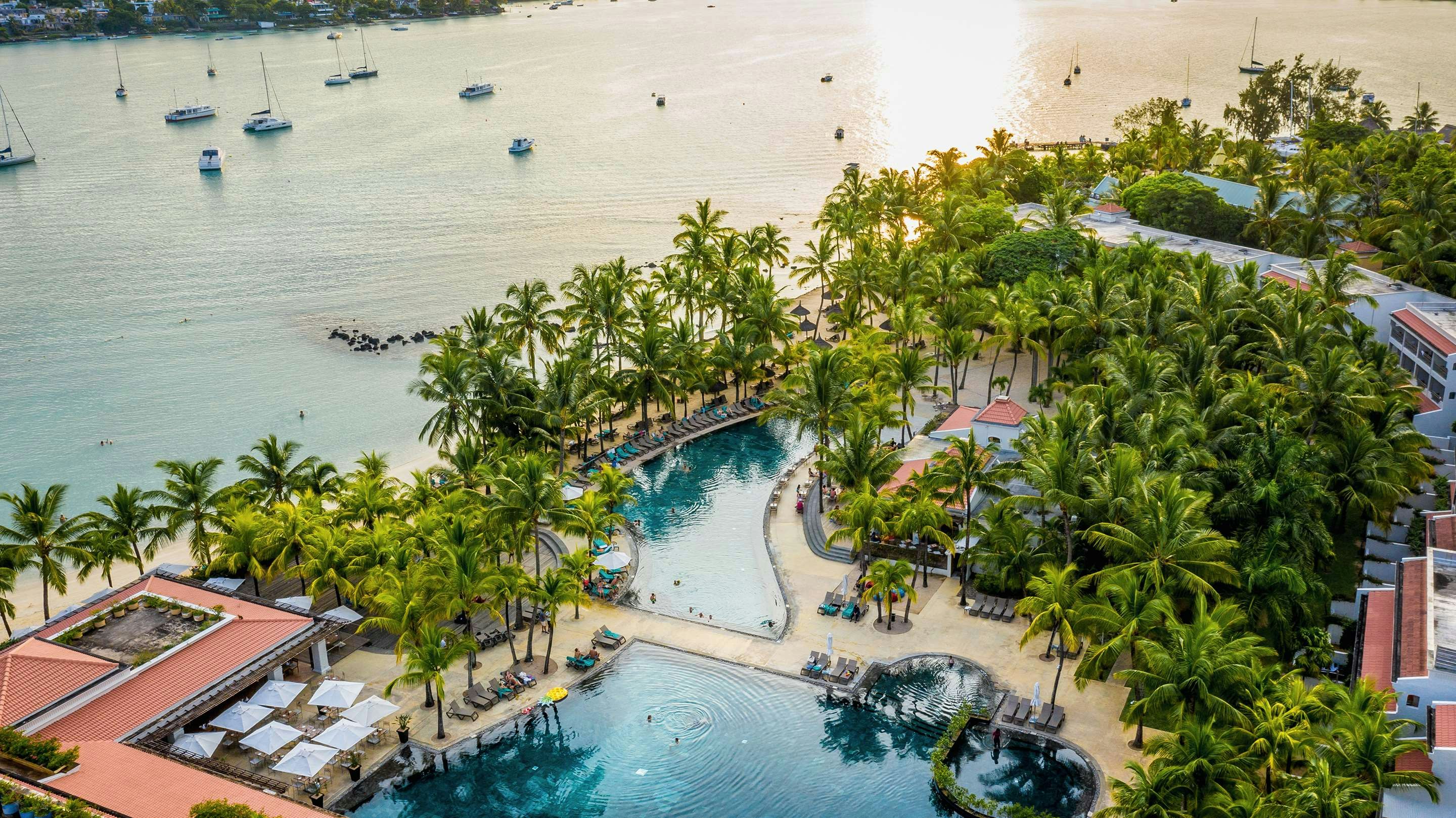 Mauricia Beachcomber Resort Spa 75/78