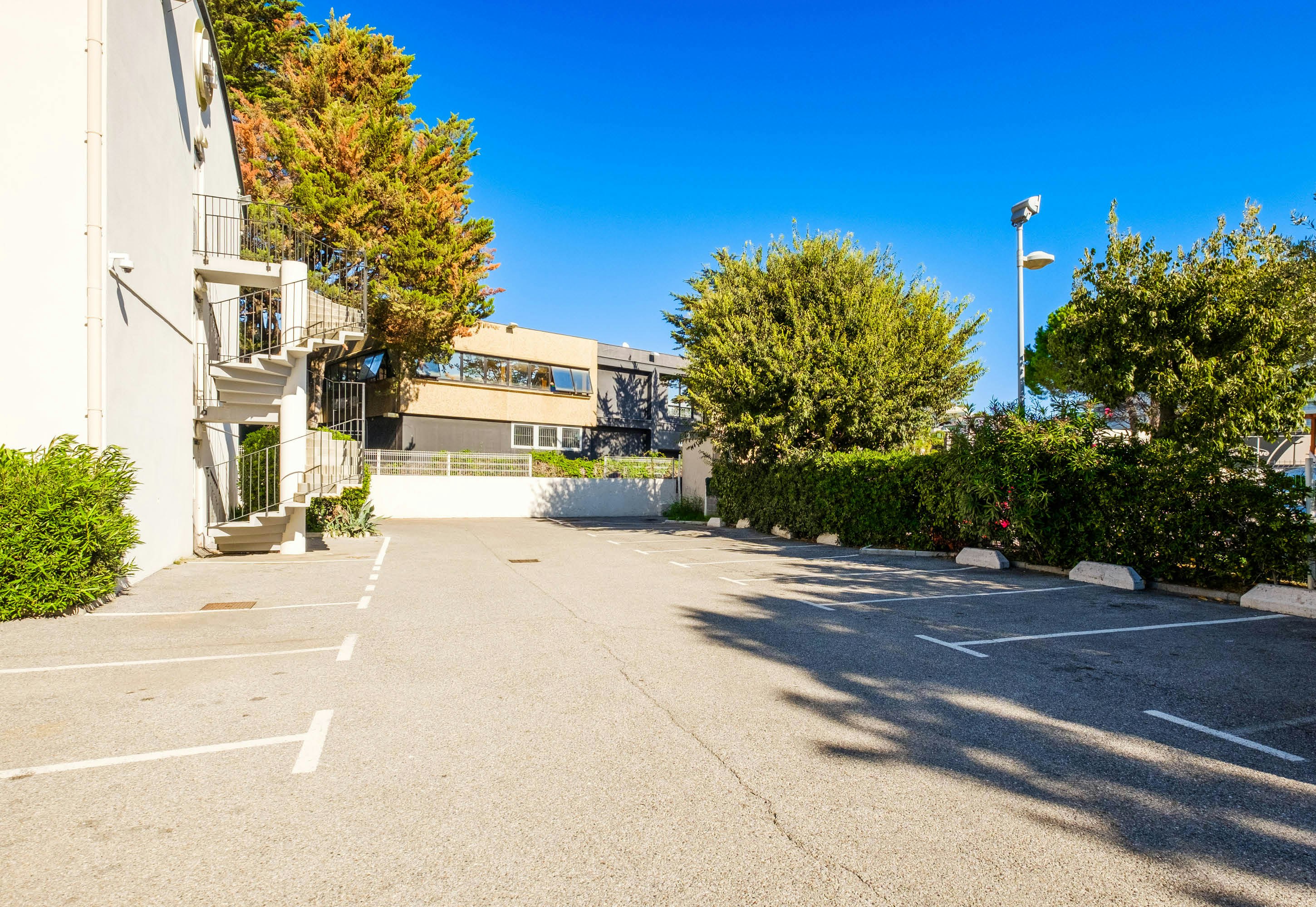 B&B Hotel Villeneuve Loubet Plage 33/36