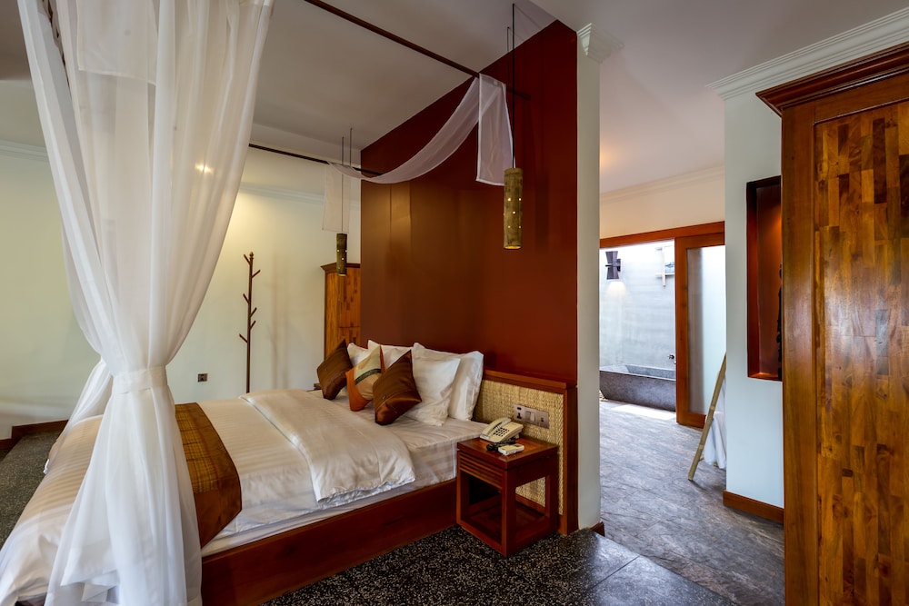 La Riviere D Angkor Resort 25/75