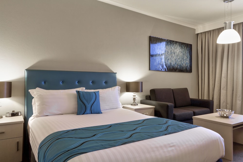 Pavilion Hotel Wagga Wagga 20/34