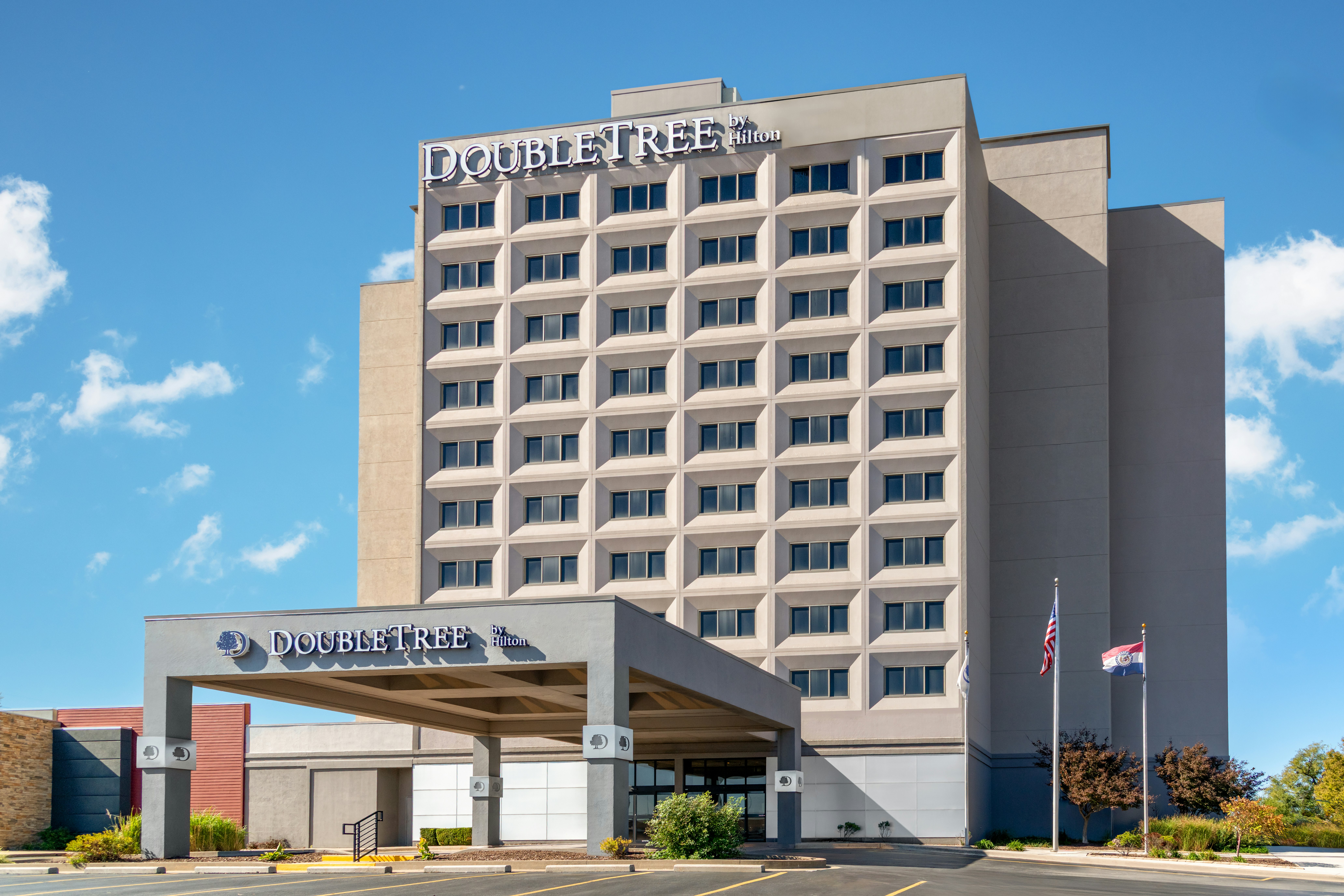 Doubletree Hotel Springfield 5/79