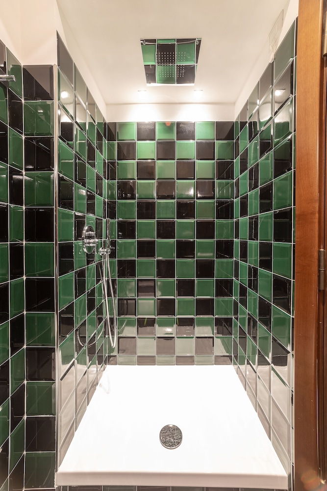Lombardia40 Luxury Suites 36/36