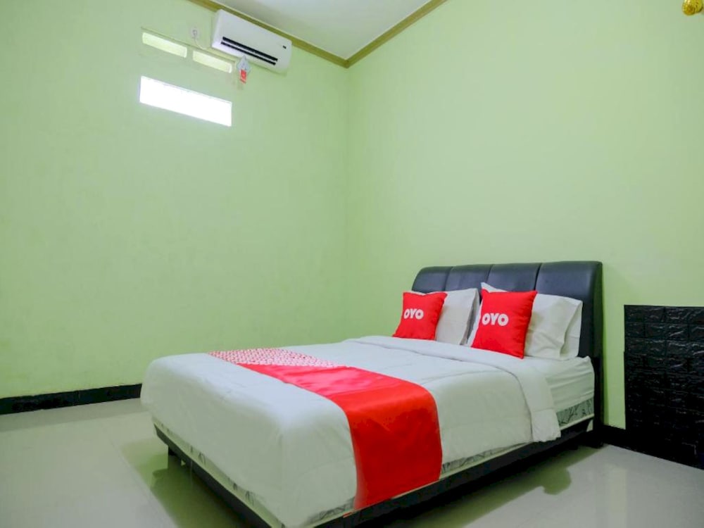 Oyo 2508 Alba Suites Homestay 11/16