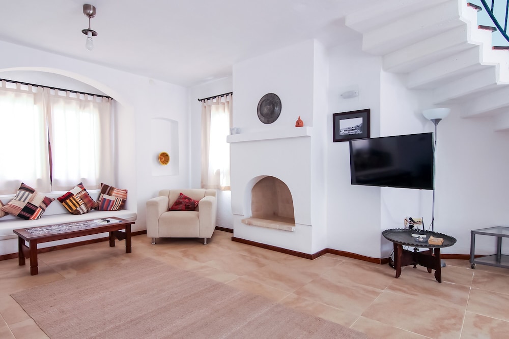 Marphe Hotel Suite and Villas 19/51