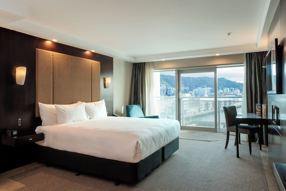 Deluxe, King Bed, Harbour View, Accessible