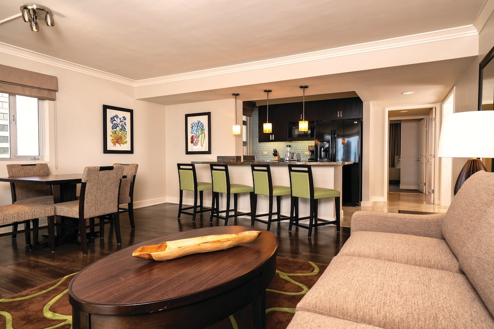 Club Wyndham Royal Garden at Waikiki 32/53