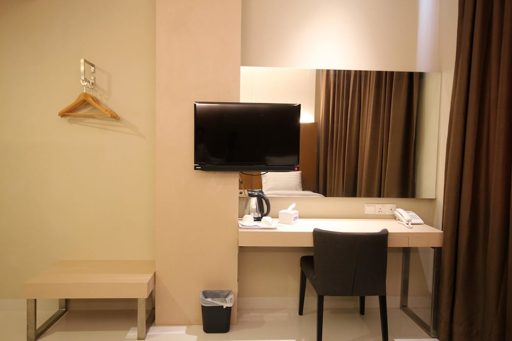 Os Hotel Airport Batam 35/43