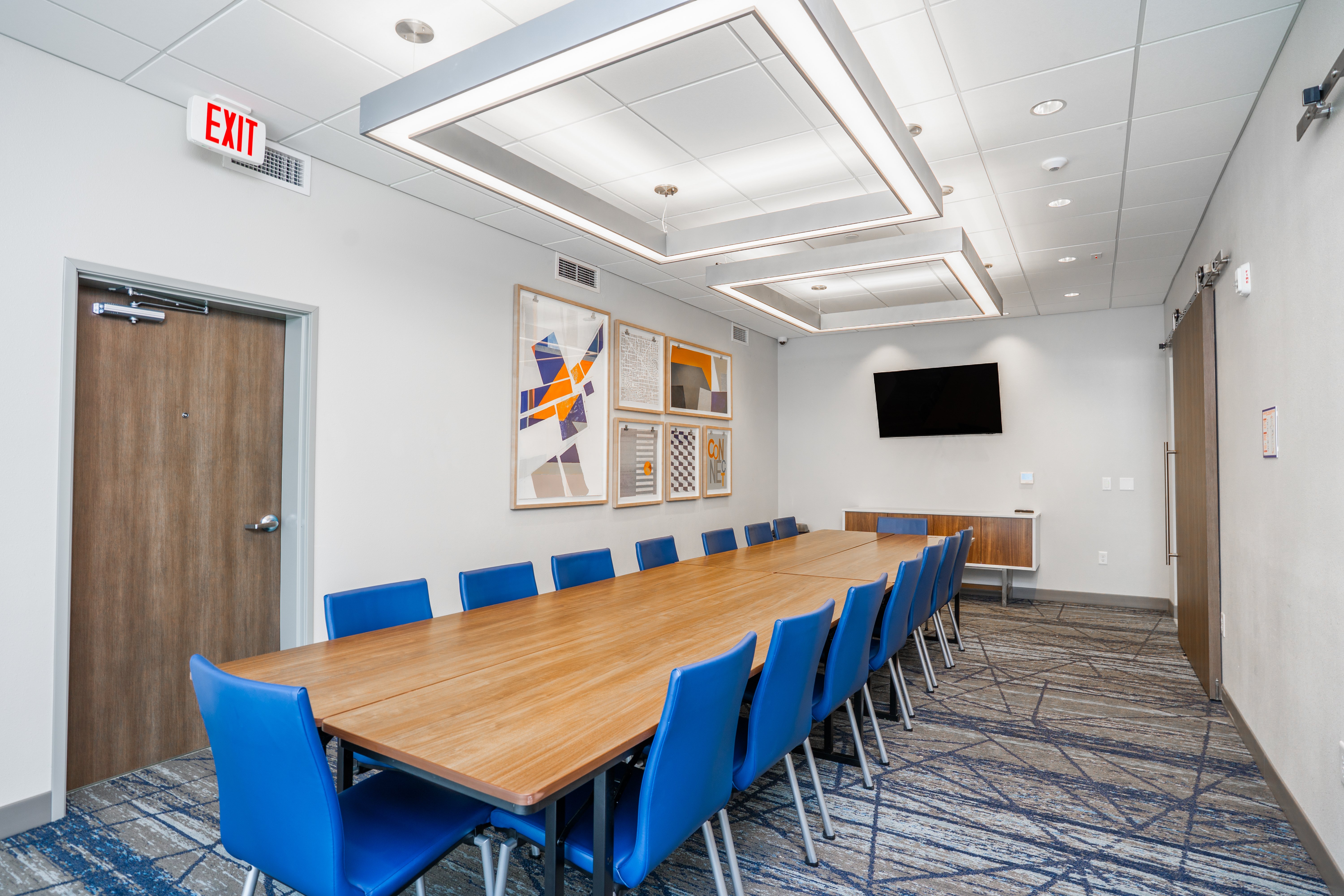 Holiday Inn Express & Suites Cedar Rapids NE - Marion, an IHG Hotel 28/31
