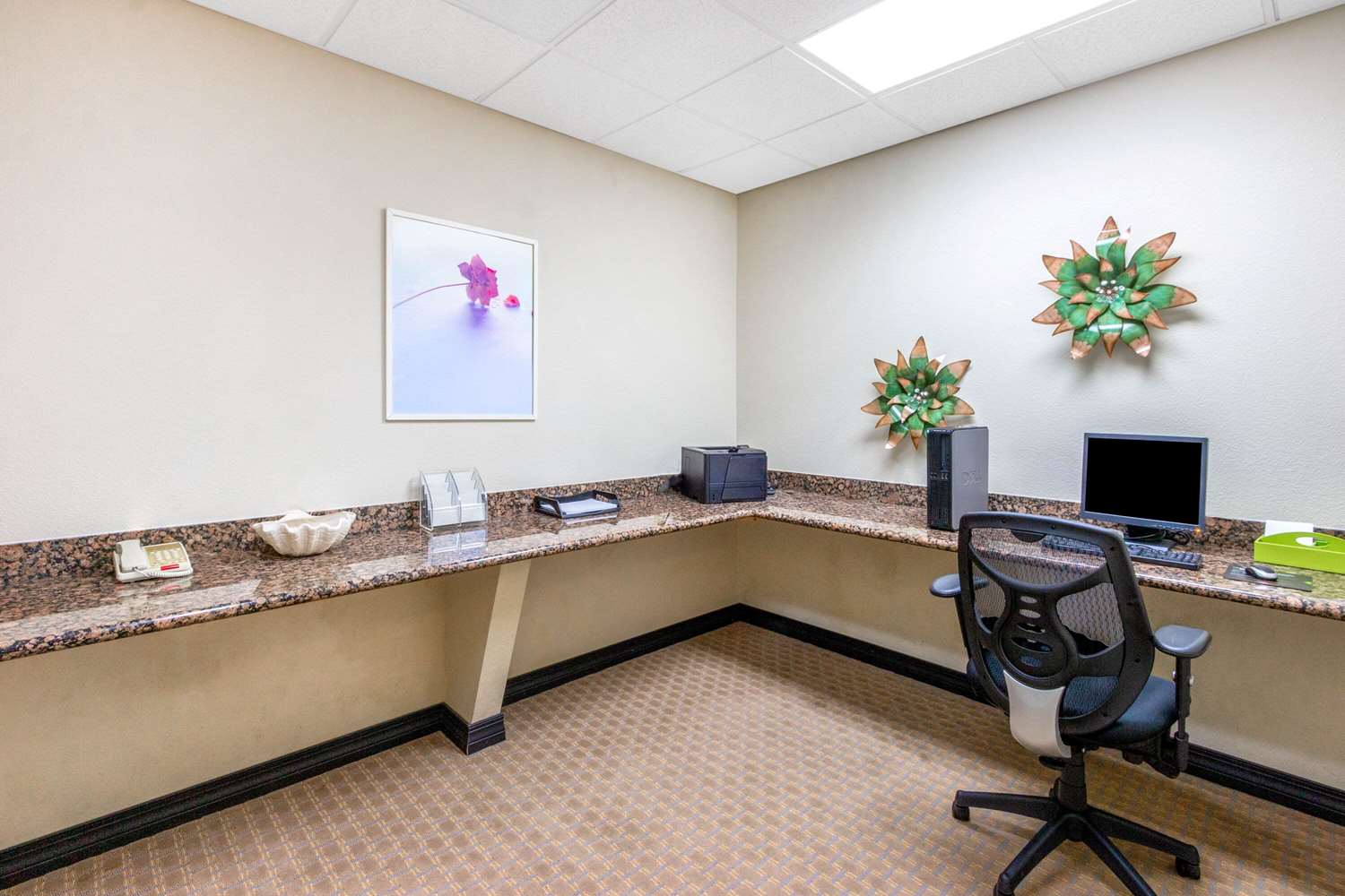 La Quinta Inn And Suites By Wyndham Tucumcari 55/68